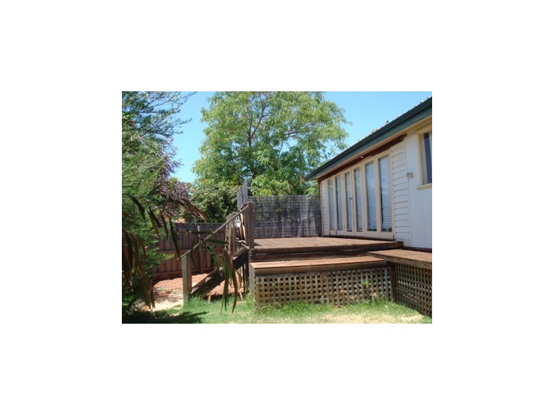6 Aughton Street, Bayswater WA 6053
