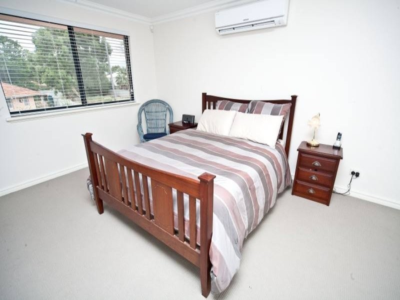20C Orpington Street, Cloverdale WA 6105