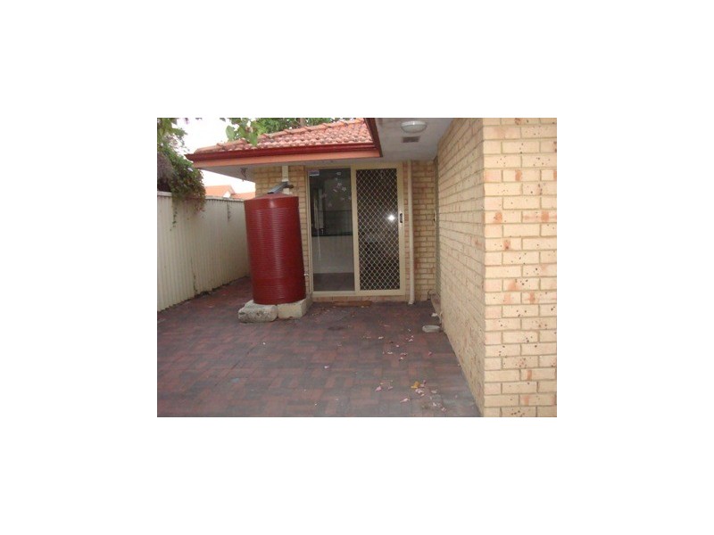 4/23 Bathurst Street, Dianella WA 6059