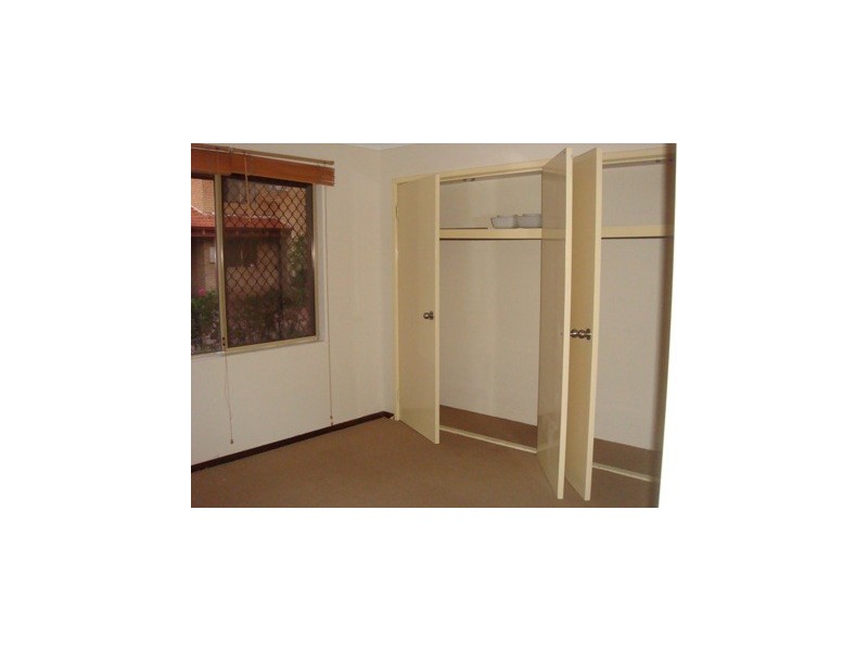 4/23 Bathurst Street, Dianella WA 6059