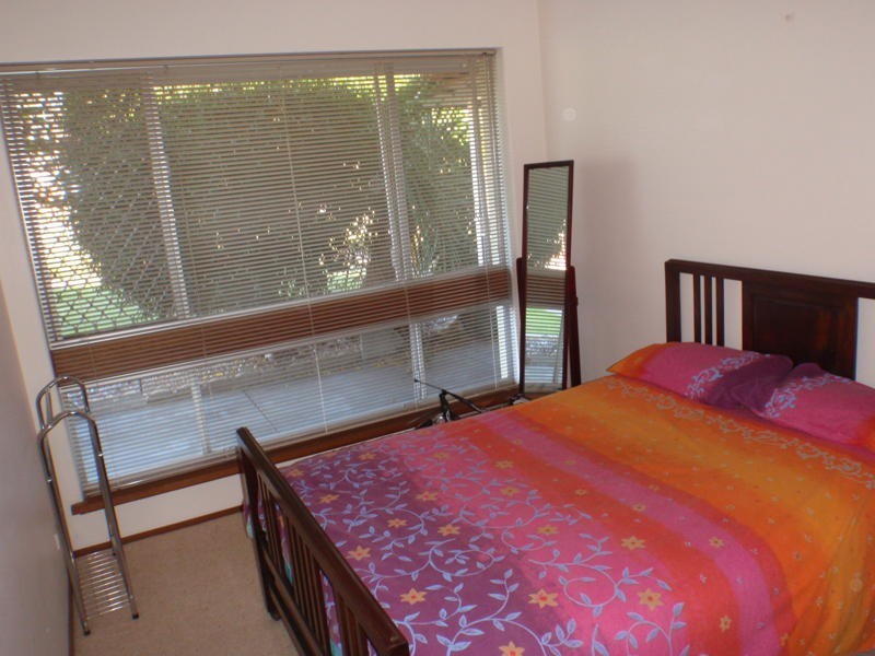 8 Gaunt Road, Spearwood WA 6163