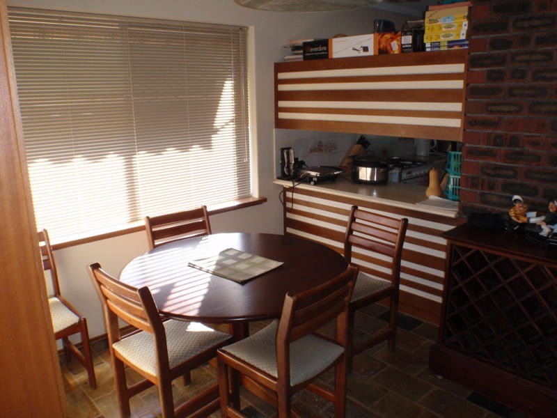 8 Gaunt Road, Spearwood WA 6163