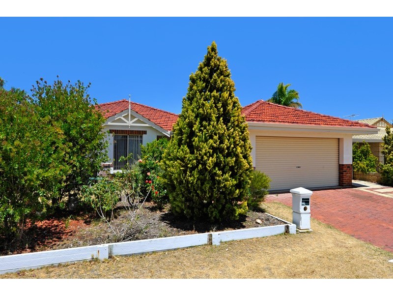 29 Swallowtail Parade, Warnbro WA 6169