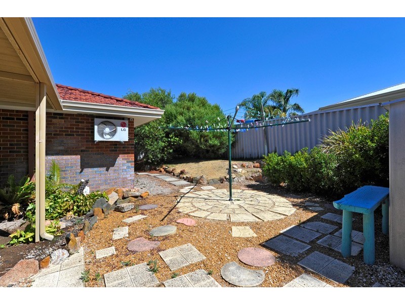 29 Swallowtail Parade, Warnbro WA 6169