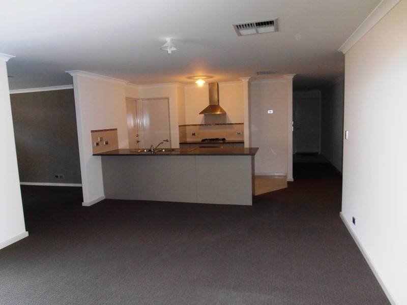 1/146 Knutsford Avenue, Rivervale WA 6103