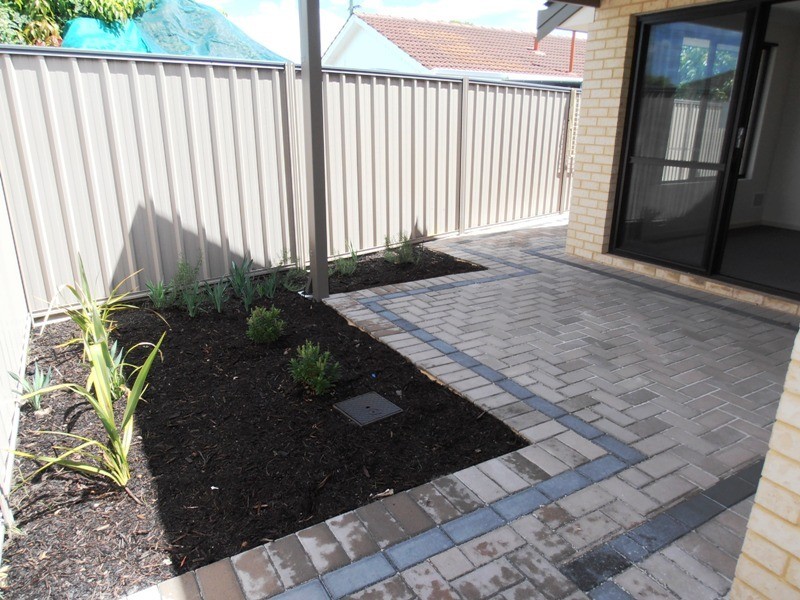 2/146  Knutsford Avenue, Rivervale WA 6103