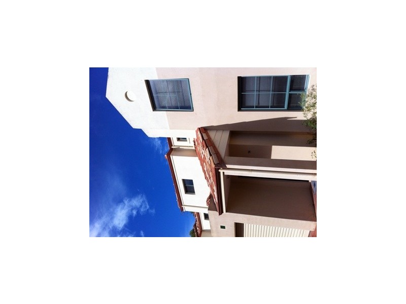 74 Long Island Pass, Connolly WA 6027