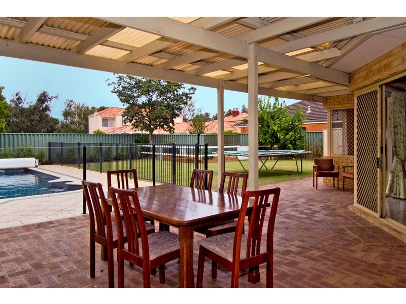 12 doneraile court, Waterford WA 6152