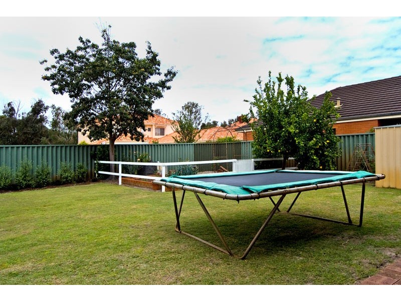 12 doneraile court, Waterford WA 6152