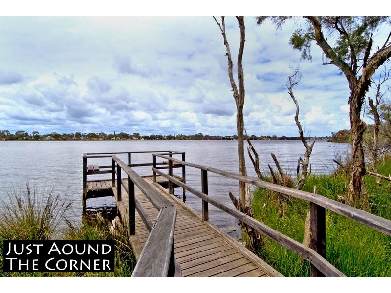 12 doneraile court, Waterford WA 6152