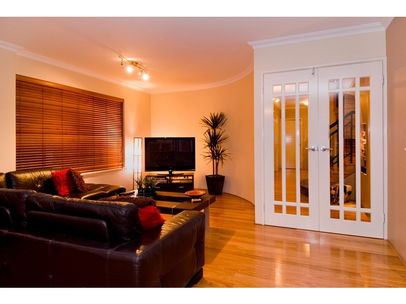 62 Stonewall Circuit, Landsdale WA 6065