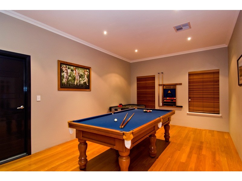 62 Stonewall Circuit, Landsdale WA 6065