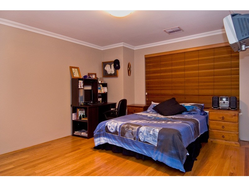 62 Stonewall Circuit, Landsdale WA 6065