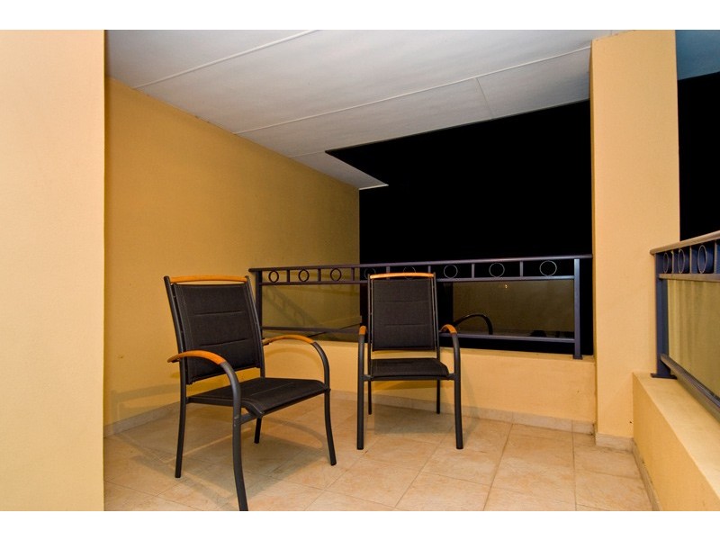 62 Stonewall Circuit, Landsdale WA 6065