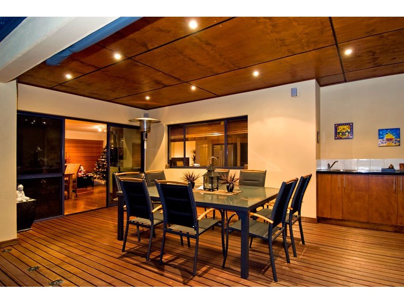 62 Stonewall Circuit, Landsdale WA 6065