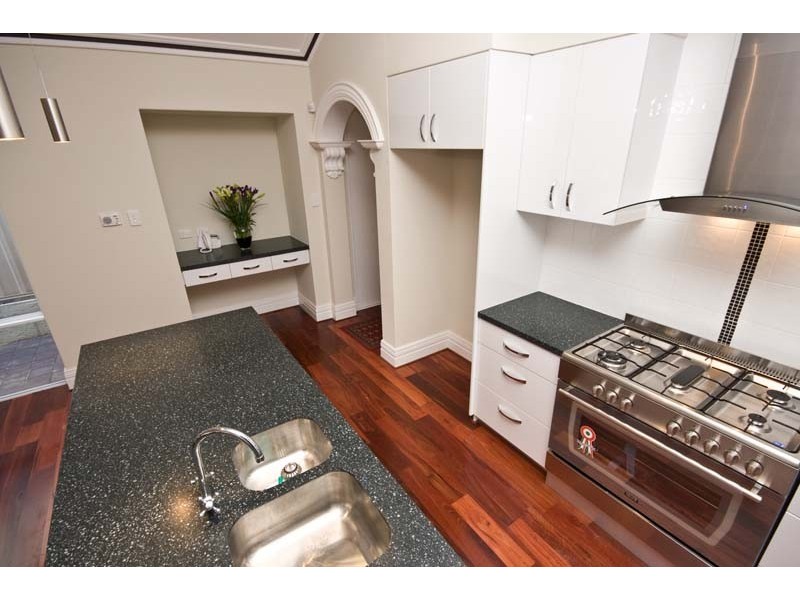 22 Parker Street, Bassendean WA 6054