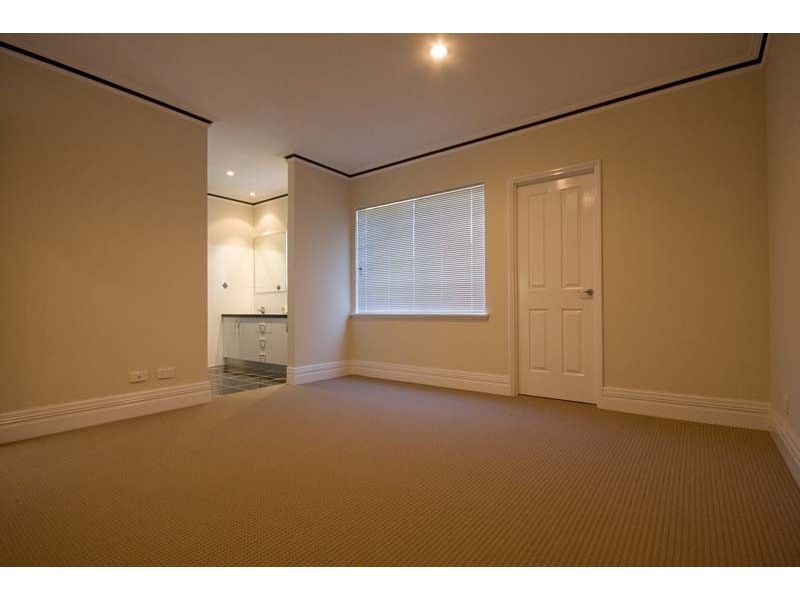 22 Parker Street, Bassendean WA 6054