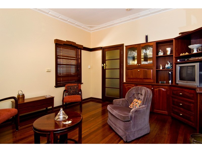 126 Essex Street, Wembley WA 6014