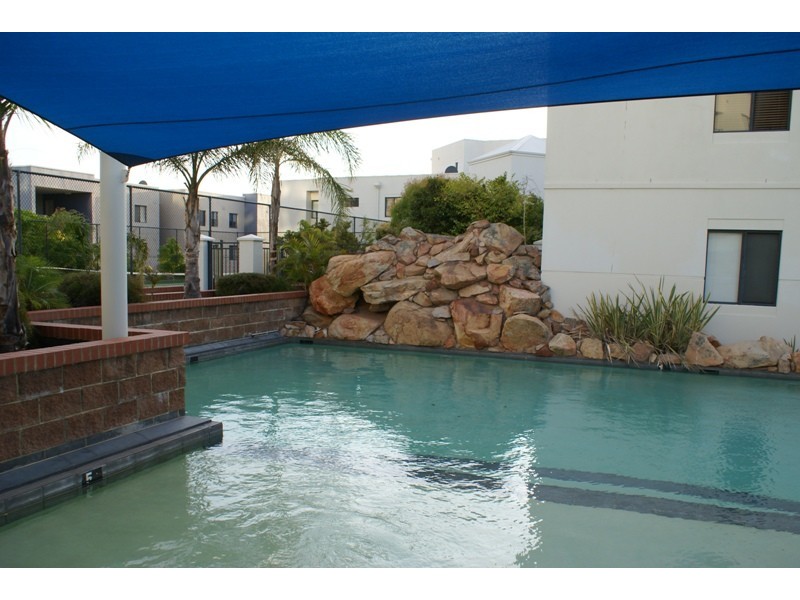 14/1 Stirling Street, South Perth WA 6151