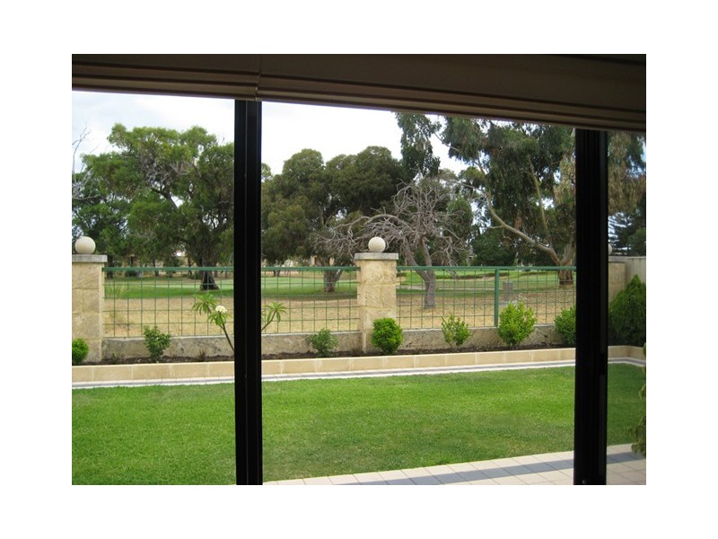 41 Kooralbyn Valley Crescent, Jandakot WA 6164