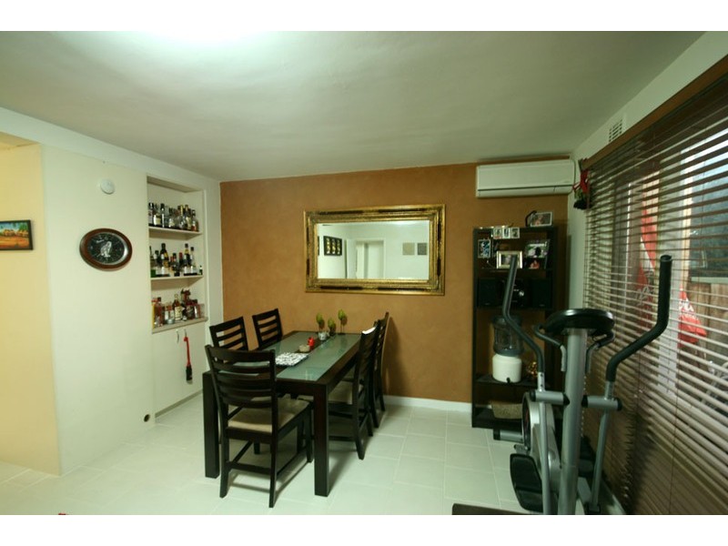 Unit 2/90 Wanneroo Road, Yokine WA 6060