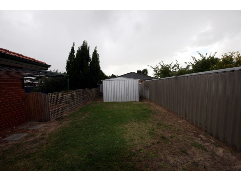 8 Jitti Court, South Guildford WA 6055