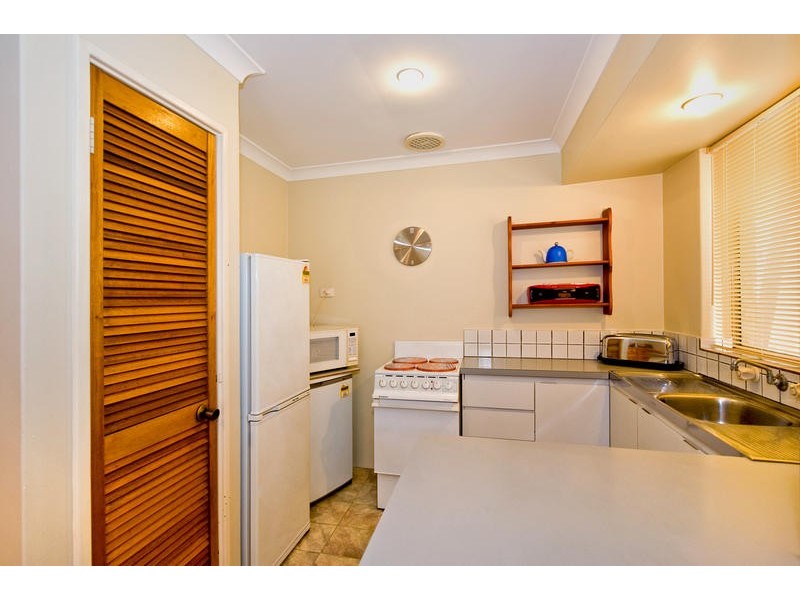 17/68 Tribute Street East, Shelley WA 6148