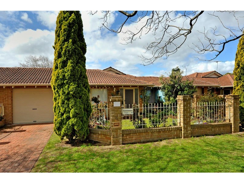 4 Gairloch Street, Applecross WA 6153