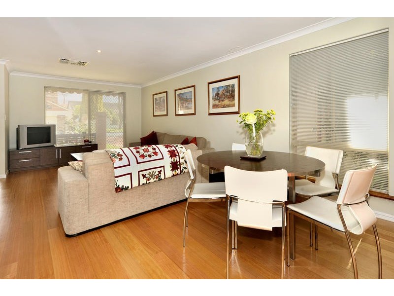 4 Gairloch Street, Applecross WA 6153