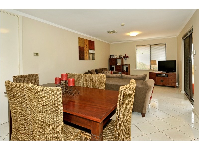 22 Hartfield Crescent, Leeming WA 6149
