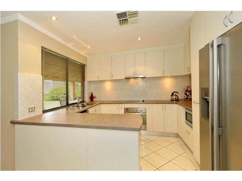 22 Hartfield Crescent, Leeming WA 6149