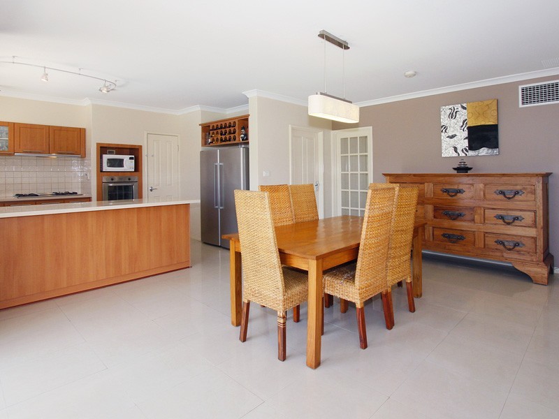 12 Azure Street, Southern River WA 6110