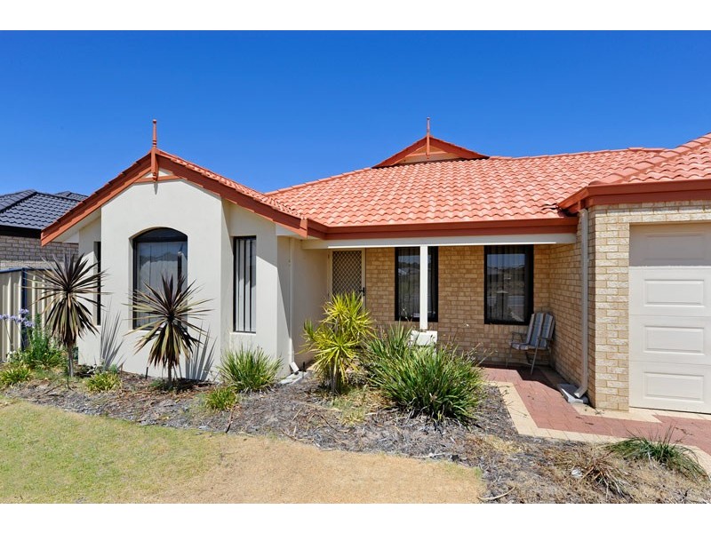 6 Sorrento Turn, Secret Harbour WA 6173