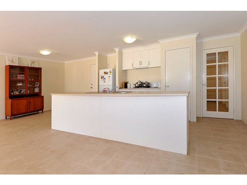 6 Sorrento Turn, Secret Harbour WA 6173