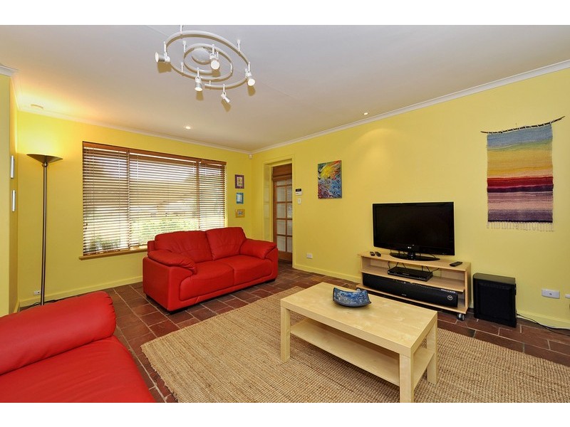 4 Troy Street, Bassendean WA 6054