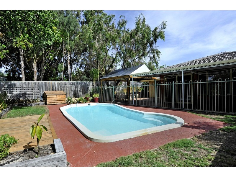 4 Troy Street, Bassendean WA 6054