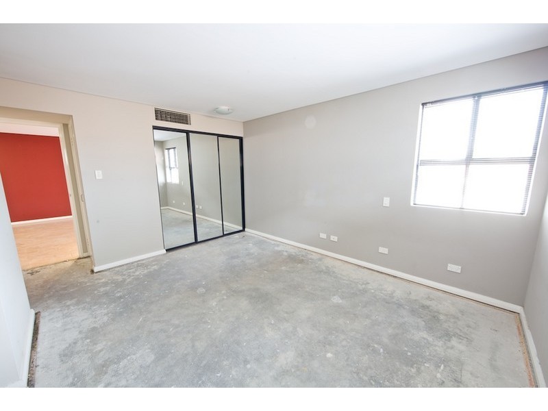 28/82 Royal Street, East Perth WA 6004