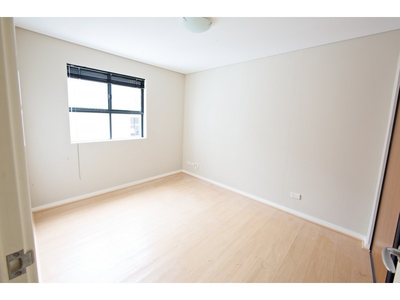 28/82 Royal Street, East Perth WA 6004