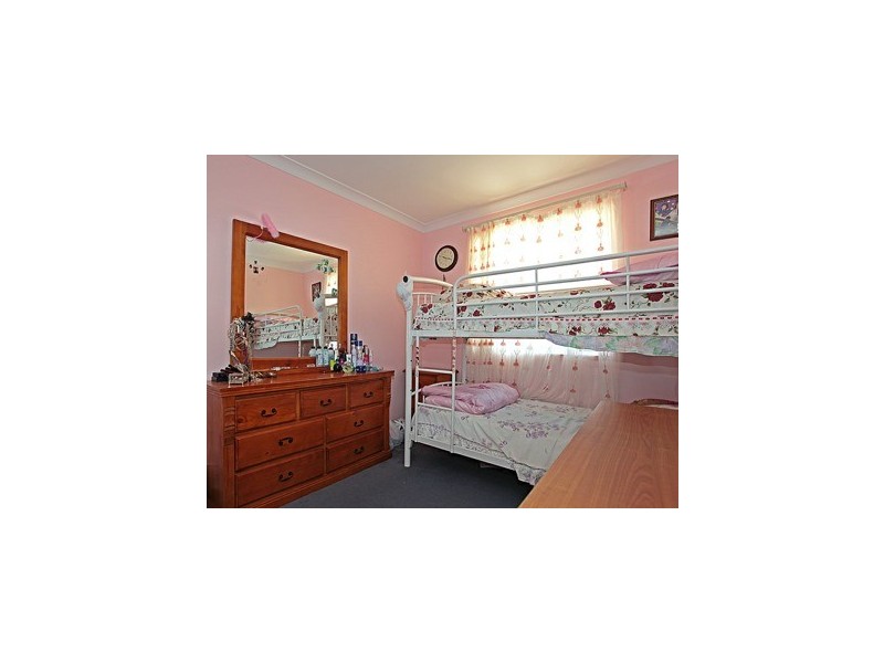 4 Gibb Crescent, Westminster WA 6061