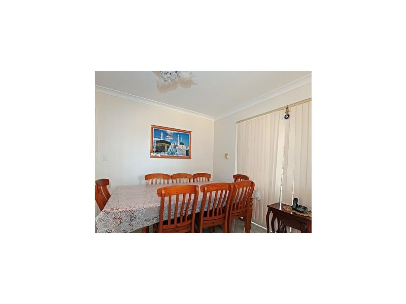 4 Gibb Crescent, Westminster WA 6061