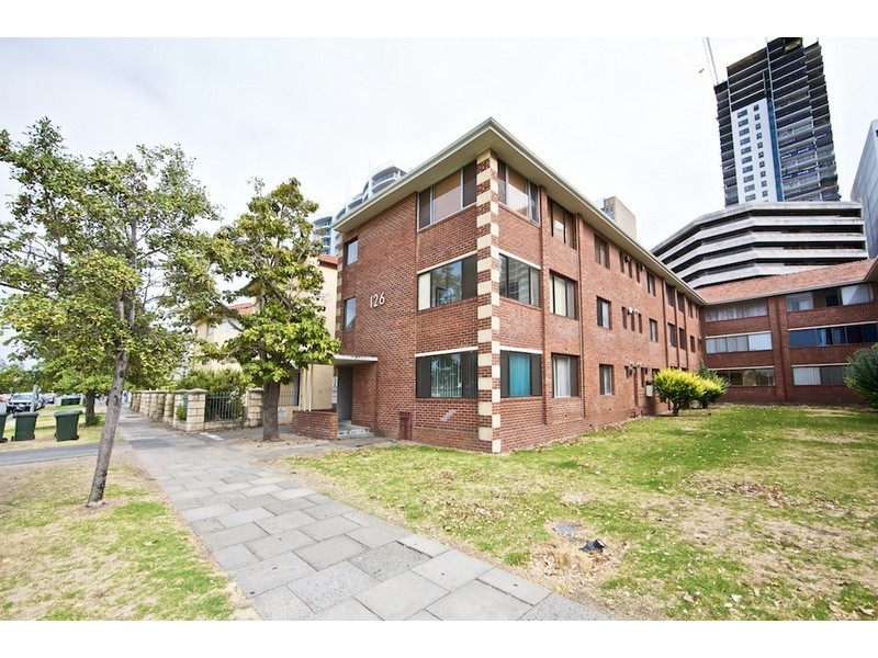 1/126 Terrace Road, Perth WA 6000