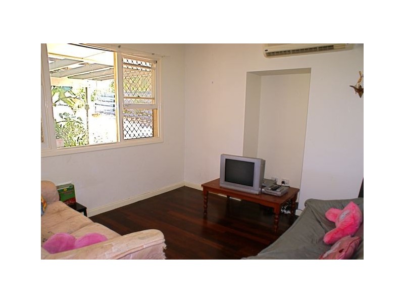 24 Camberwell Rd, Balga WA 6061