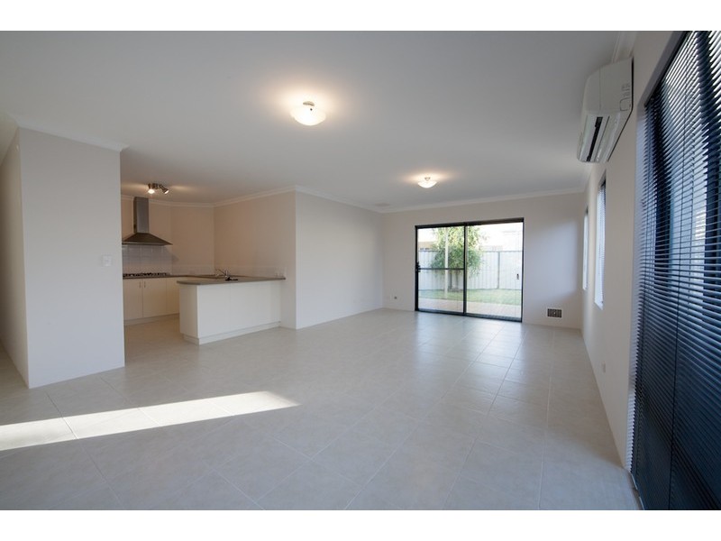 18D Jacqueline Street, Bayswater WA 6053
