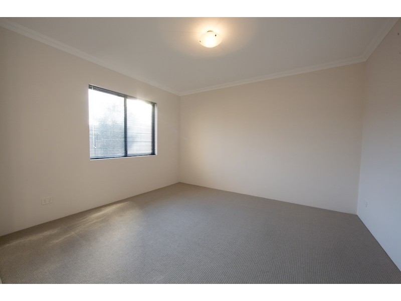 18D Jacqueline Street, Bayswater WA 6053