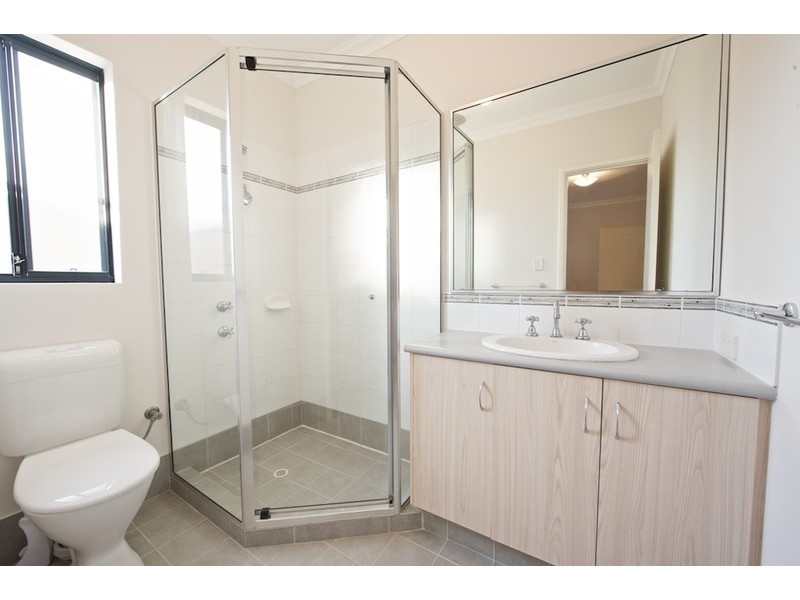 18D Jacqueline Street, Bayswater WA 6053