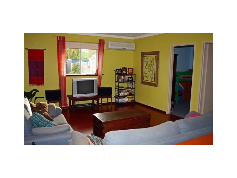 13 Phillips Street, Dianella WA 6059