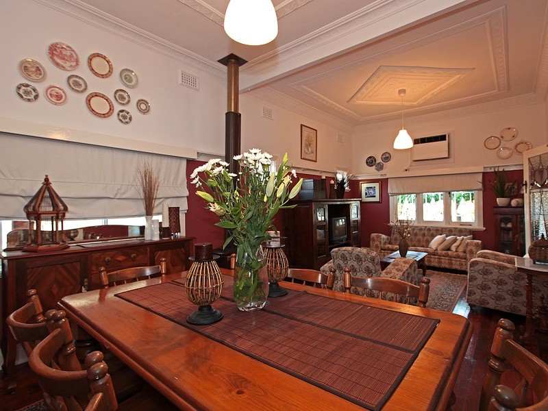 12 Briggs Street, Bassendean WA 6054