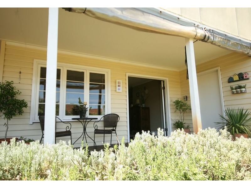 12 Briggs Street, Bassendean WA 6054