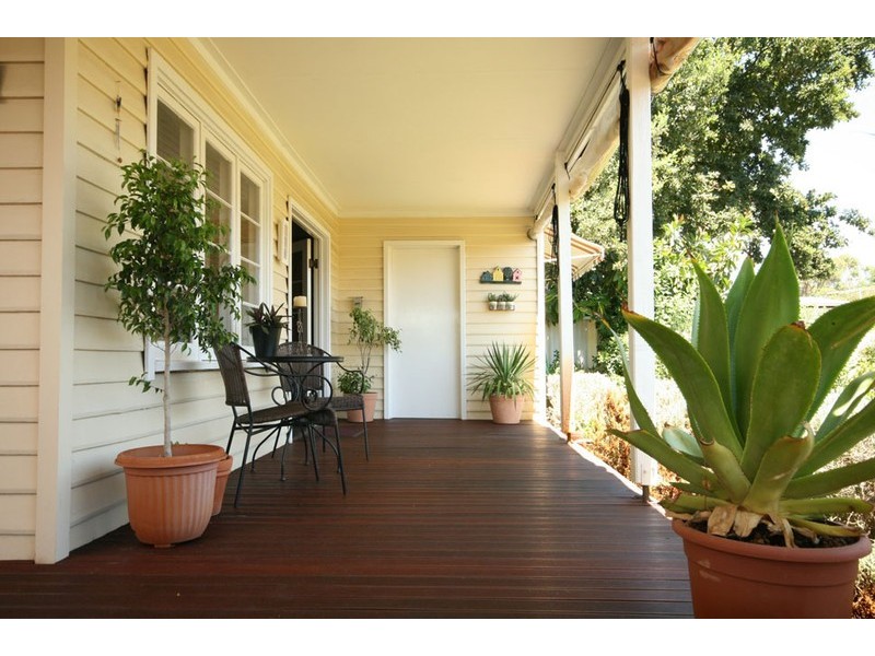 12 Briggs Street, Bassendean WA 6054