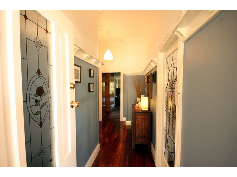 12 Briggs Street, Bassendean WA 6054